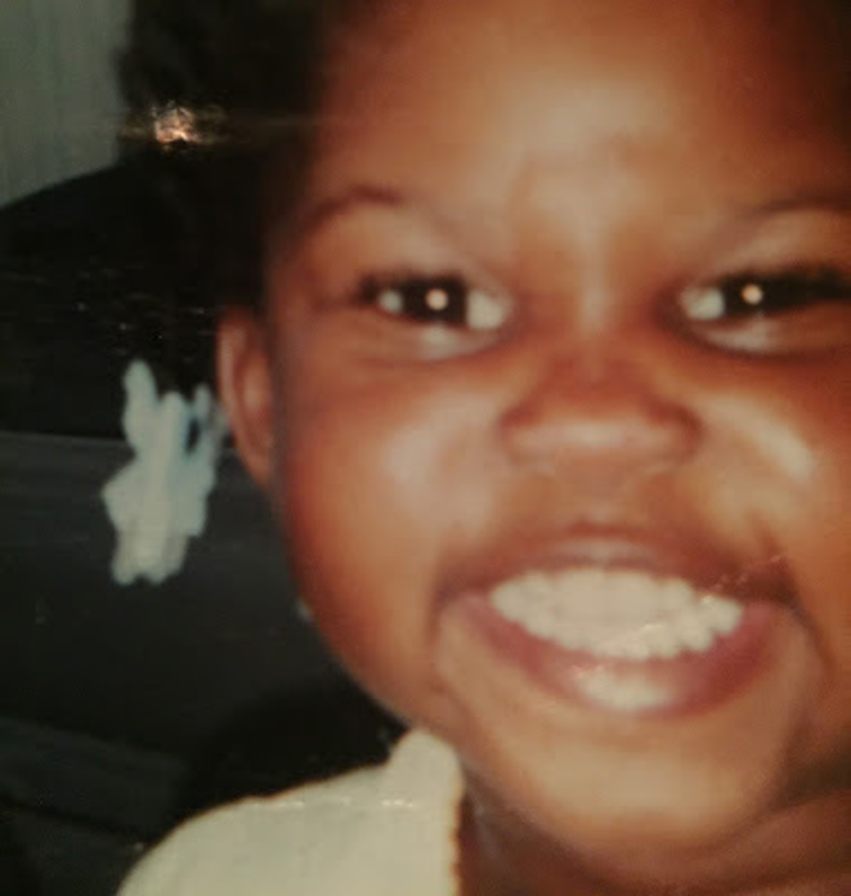 Meet your Posher, Sariya